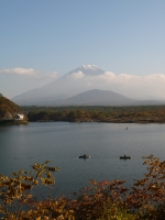 精進湖の富士山のサムネイル写真17