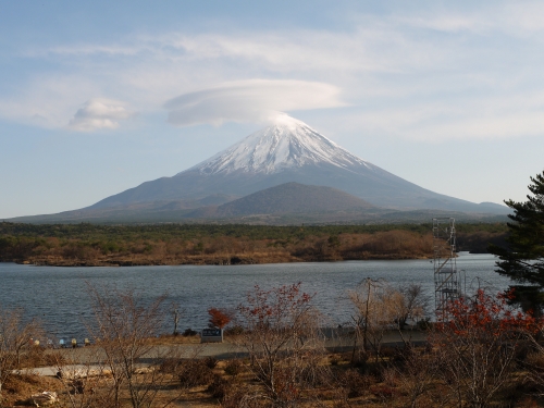 精進湖の富士山の写真34