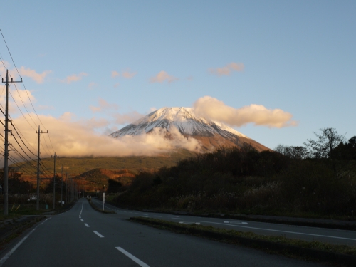 富士工業道路の富士山の写真1