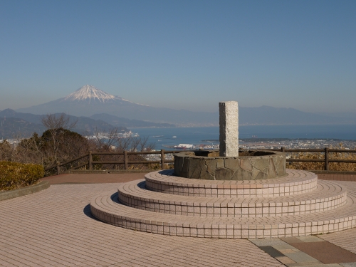日本平　山頂吟望台の富士山の写真5