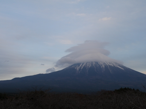 もちや遊園地の富士山の写真1