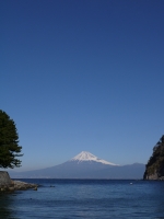 御浜岬の富士山のサムネイル写真3