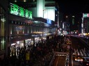 新宿駅（南口）の夜景の写真（サムネイル）4