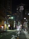新宿駅（西口）の夜景の写真（サムネイル）4
