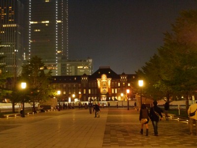 東京駅丸の内口のイルミネーションの写真10